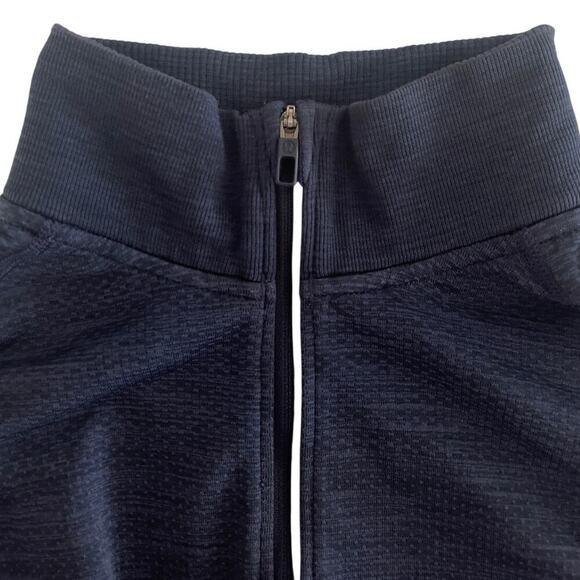 Lululemon Metal Vent Tech 1/2 Zip Size Medium - Picture 3 of 5